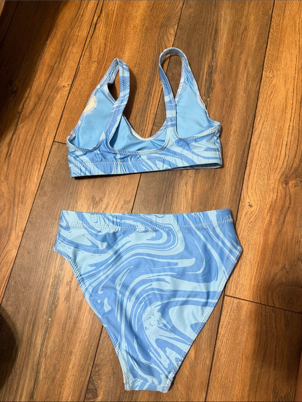 Bikini Set - Picture 2 of 2